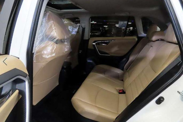 2022 Toyota RAV4 с пробегом 29 620 км