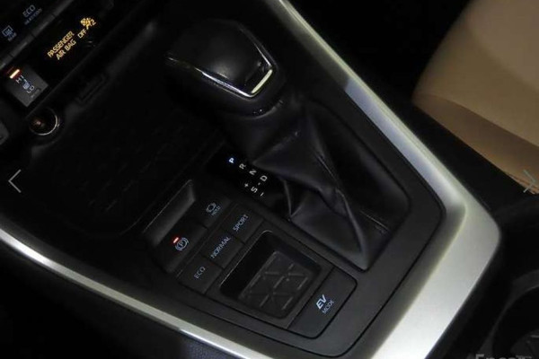 2022 Toyota RAV4 с пробегом 29 620 км