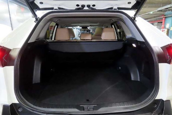 2022 Toyota RAV4 с пробегом 29 620 км