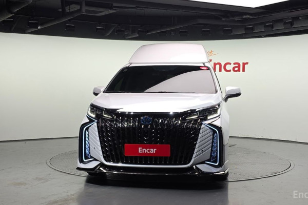 2023 Toyota Sienna с пробегом 20 948 км