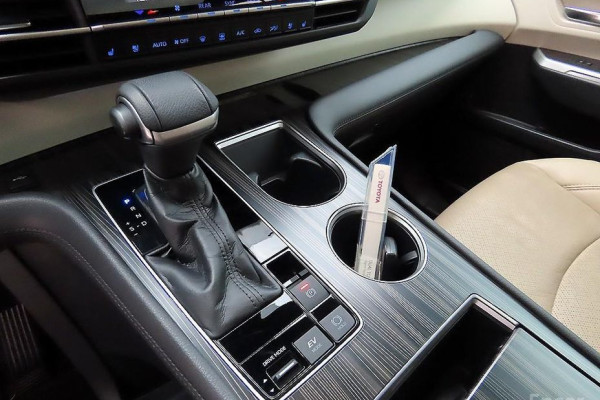 2021 Toyota Sienna с пробегом 77 910 км