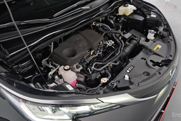 2023 Toyota Sienna с пробегом 28 552 км