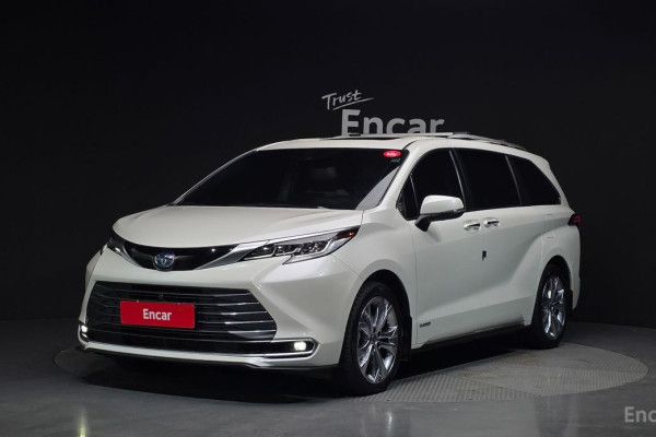2021 Toyota Sienna с пробегом 88 810 км