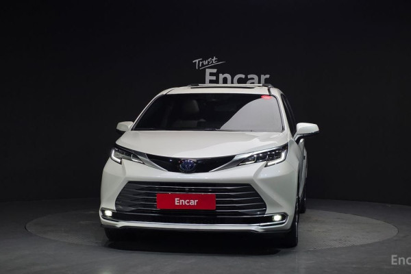 2021 Toyota Sienna с пробегом 88 810 км