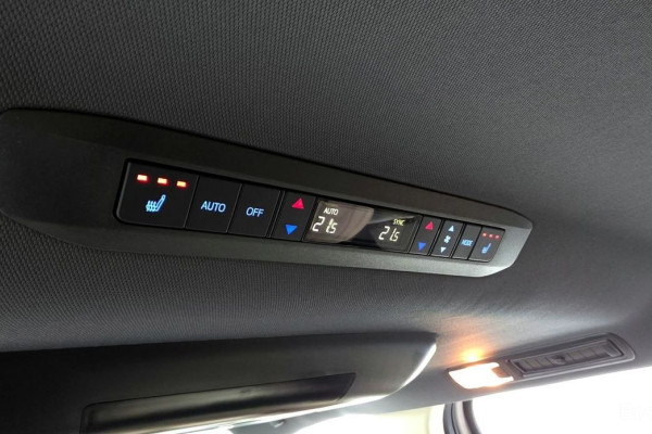 2022 Toyota Sienna с пробегом 55 607 км