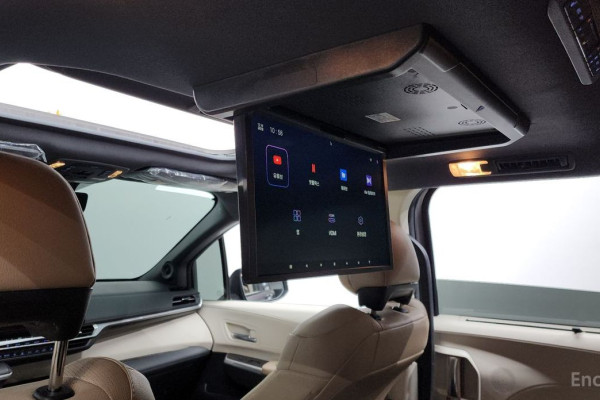 2023 Toyota Sienna с пробегом 73 551 км