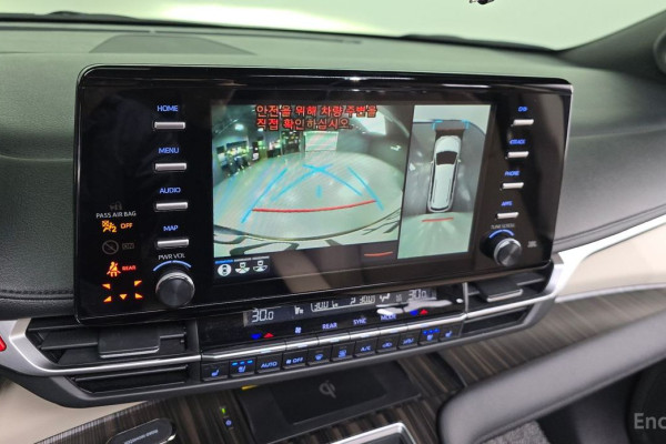 2022 Toyota Sienna с пробегом 70 164 км