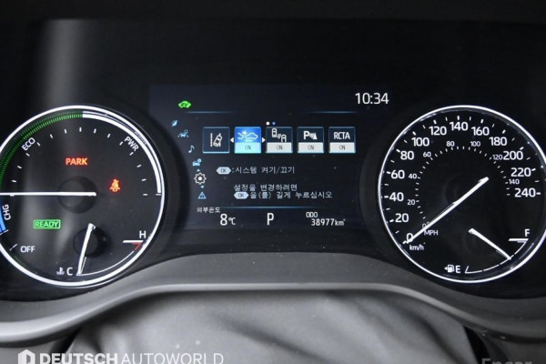 2021 Toyota Sienna с пробегом 38 000 км