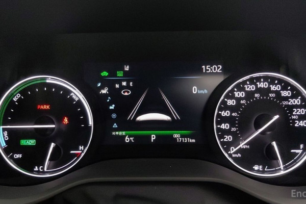 2022 Toyota Sienna с пробегом 17 131 км