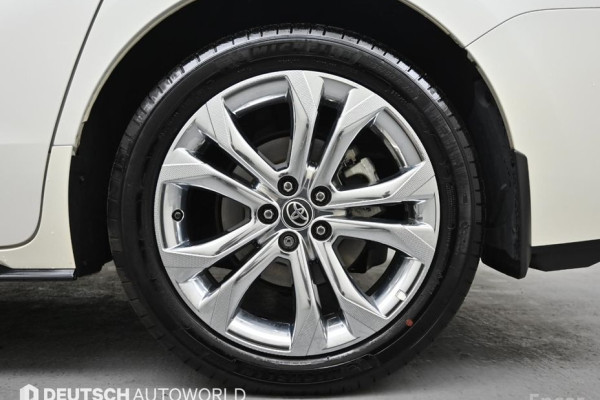 2021 Toyota Sienna с пробегом 38 000 км