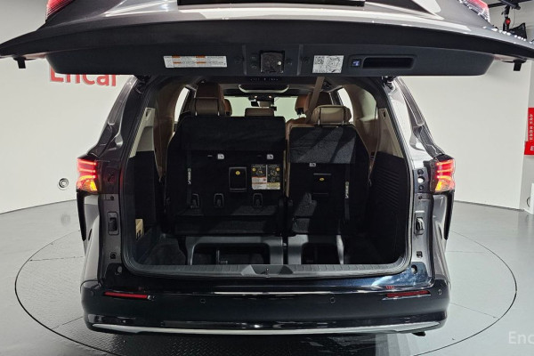 2021 Toyota Sienna с пробегом 67 389 км