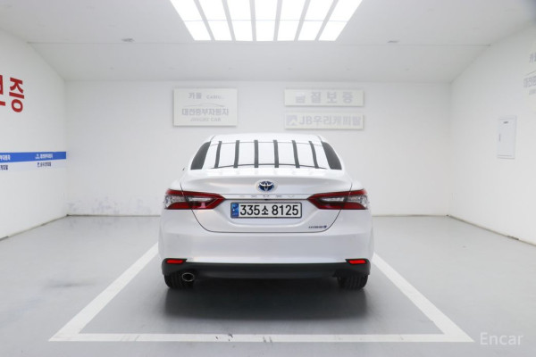 2023 Toyota Camry с пробегом 53 502 км