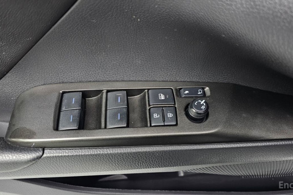 2022 Toyota Camry с пробегом 119 708 км