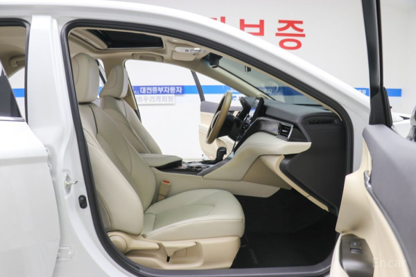 2023 Toyota Camry с пробегом 53 502 км