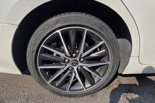 2022 Toyota Camry с пробегом 74 226 км