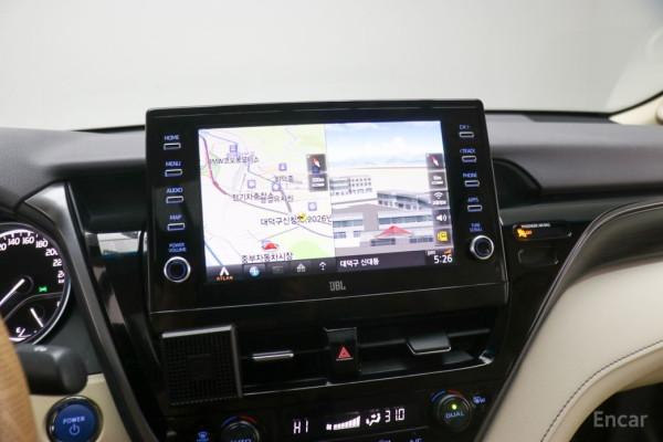 2023 Toyota Camry с пробегом 53 502 км