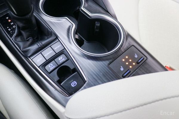 2023 Toyota Camry с пробегом 53 502 км