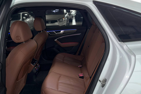 2022 Audi A6 с пробегом 73 188 км