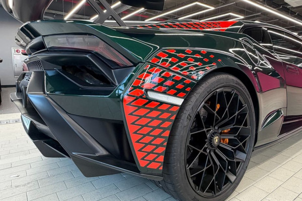 2023 Lamborghini Huracán с пробегом 1 787 км
