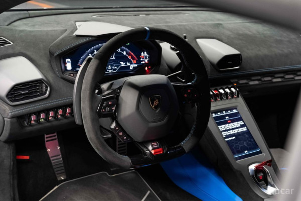 2022 Lamborghini Huracán с пробегом 1 050 км