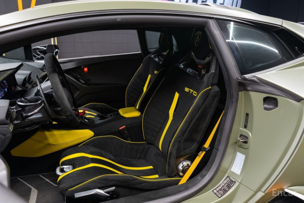 2023 Lamborghini Huracán с пробегом 5 917 км