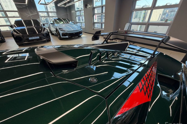 2023 Lamborghini Huracán с пробегом 1 787 км