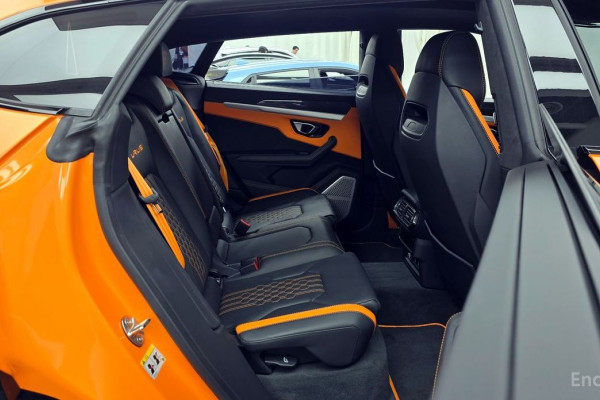 2024 Lamborghini Urus с пробегом 14 945 км