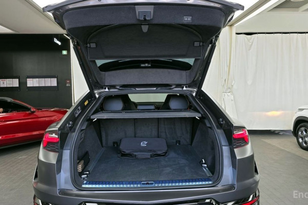 2025 Lamborghini Urus с пробегом 2 611 км