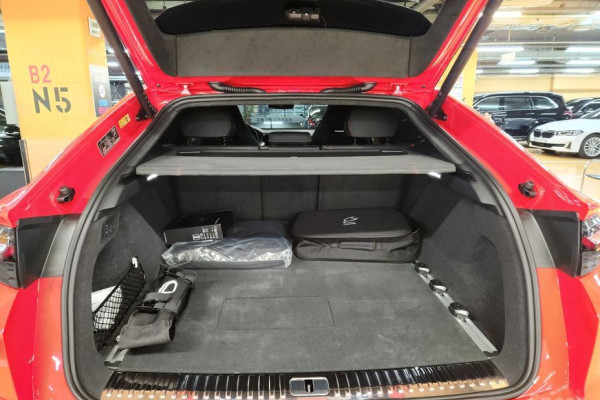 2025 Lamborghini Urus с пробегом 53 км