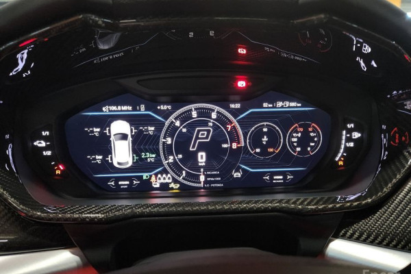 2025 Lamborghini Urus с пробегом 53 км