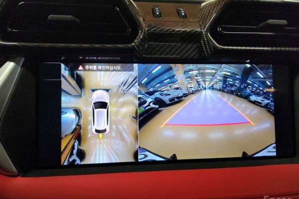 2025 Lamborghini Urus с пробегом 53 км