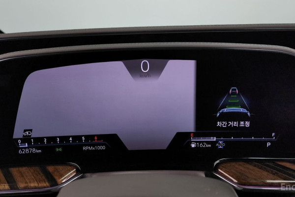 2022 Cadillac Escalade с пробегом 62 878 км