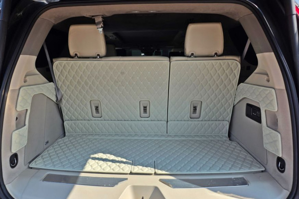 2022 Cadillac Escalade с пробегом 26 305 км