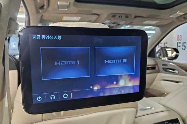 2022 Cadillac Escalade с пробегом 35 613 км