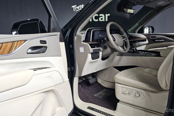 2022 Cadillac Escalade с пробегом 52 603 км