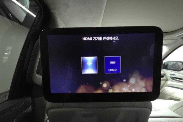 2023 Cadillac Escalade с пробегом 16 334 км