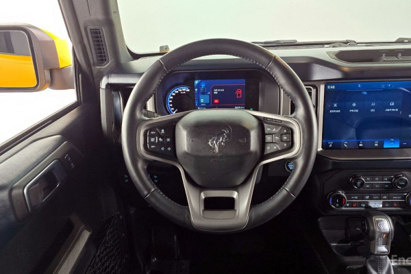 2022 Ford Bronco с пробегом 36 075 км