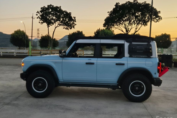 2023 Ford Bronco с пробегом 9 000 км