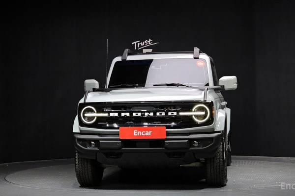 2022 Ford Bronco с пробегом 22 827 км