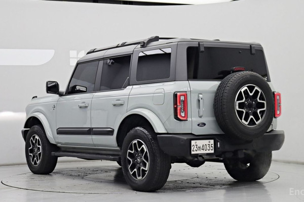 2023 Ford Bronco с пробегом 43 659 км