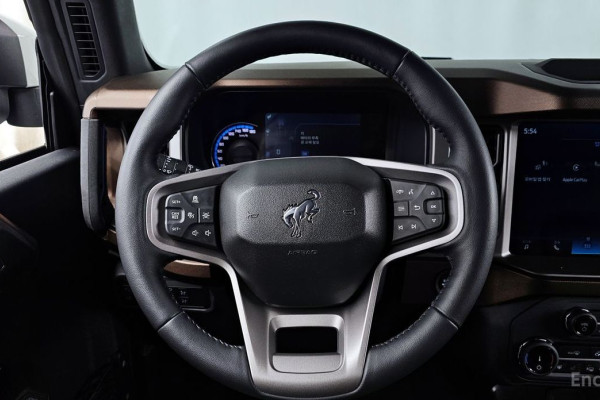 2022 Ford Bronco с пробегом 22 827 км