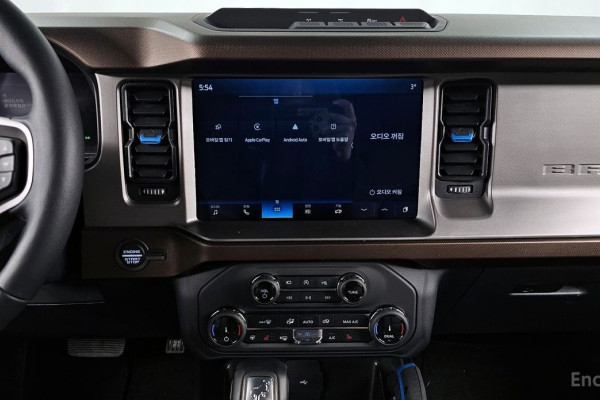 2022 Ford Bronco с пробегом 22 827 км