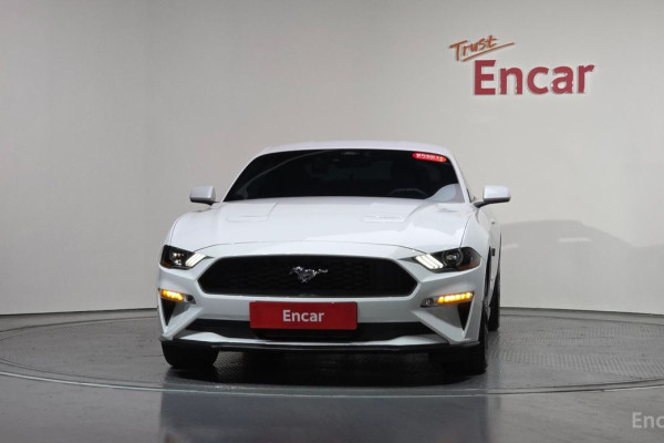 2023 Ford Mustang с пробегом 45 578 км