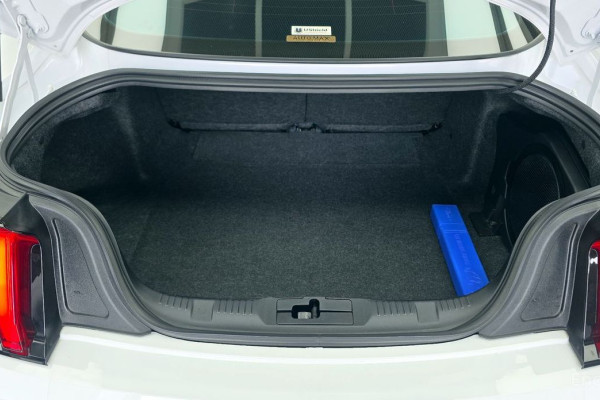 2023 Ford Mustang с пробегом 45 578 км