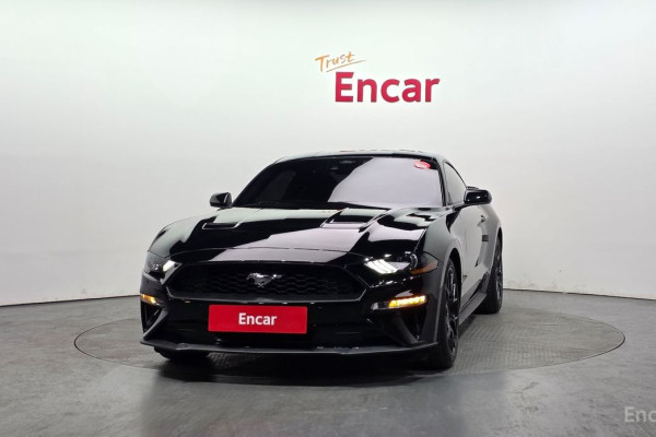 2023 Ford Mustang с пробегом 11 876 км