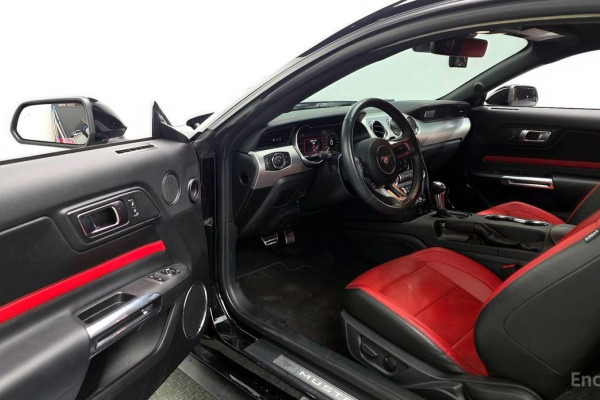 2023 Ford Mustang с пробегом 11 876 км