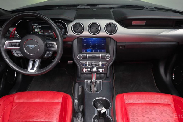 2022 Ford Mustang с пробегом 45 024 км