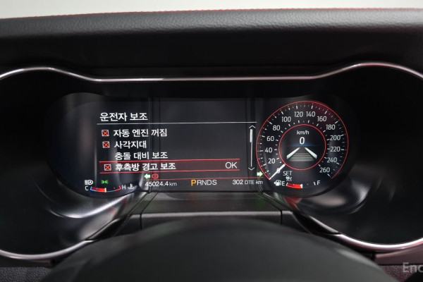 2022 Ford Mustang с пробегом 45 024 км