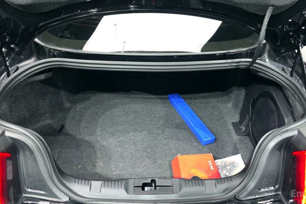 2023 Ford Mustang с пробегом 11 876 км