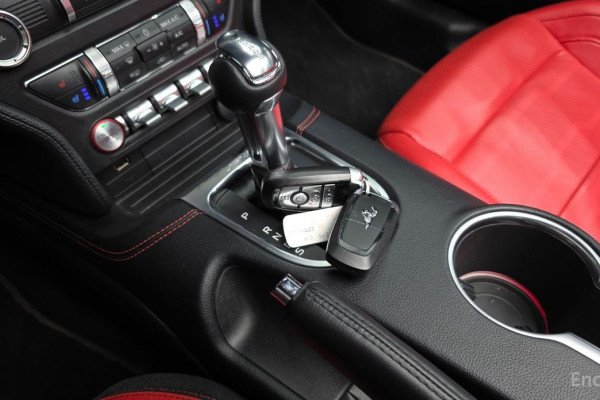 2022 Ford Mustang с пробегом 45 024 км